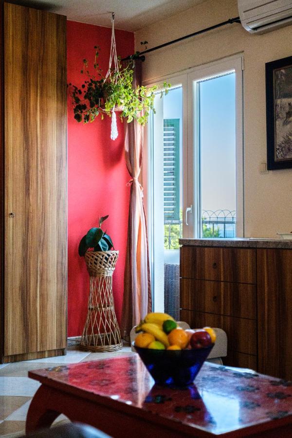 Alen & Deni Apartment Sutivan ภายนอก รูปภาพ